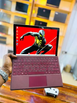 Microsoft Surface Pro 4 - 16GB RAM, Core i7, 256GB SSD