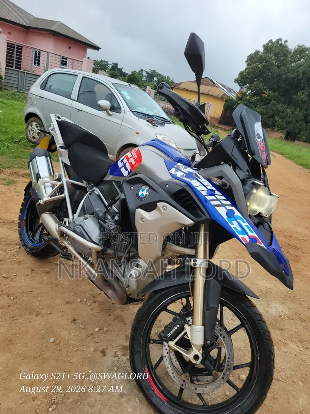 BMW R1200GS 2018 Blue - 1