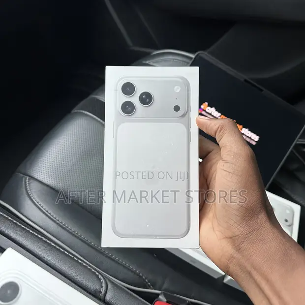New Apple iPhone 17 Pro Max 256GB Silver - 1