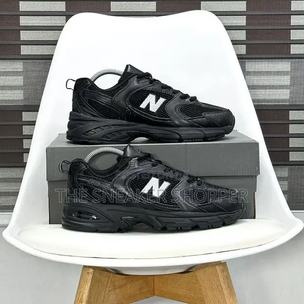 New Balance 530 All Black Sneakers - 1