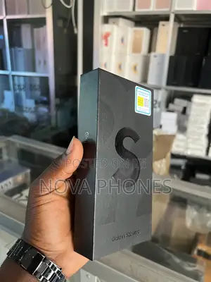 New Samsung Galaxy S22 Ultra 256GB