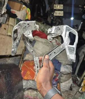 Honda HR-V 2023-2025 Bonnet Hinge