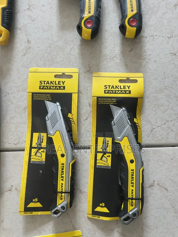 Stanley FatMax Exo Retractable Utility Knife - 1
