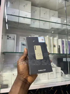 New Samsung Galaxy S24 256GB