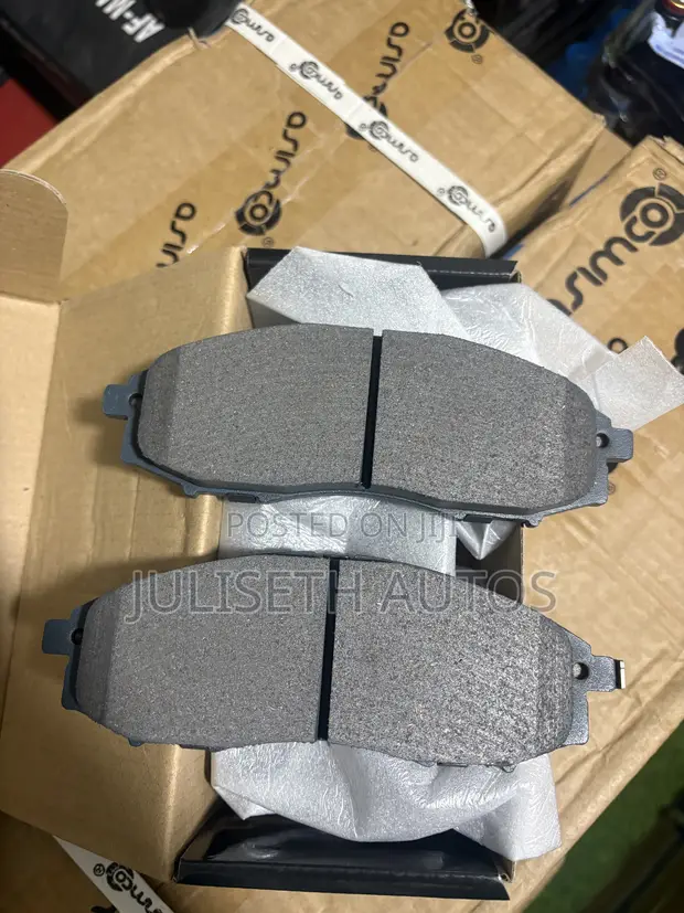 Nissan Frontier, Pathfinder, Hardbody NP300 Front Brake Pads - 1