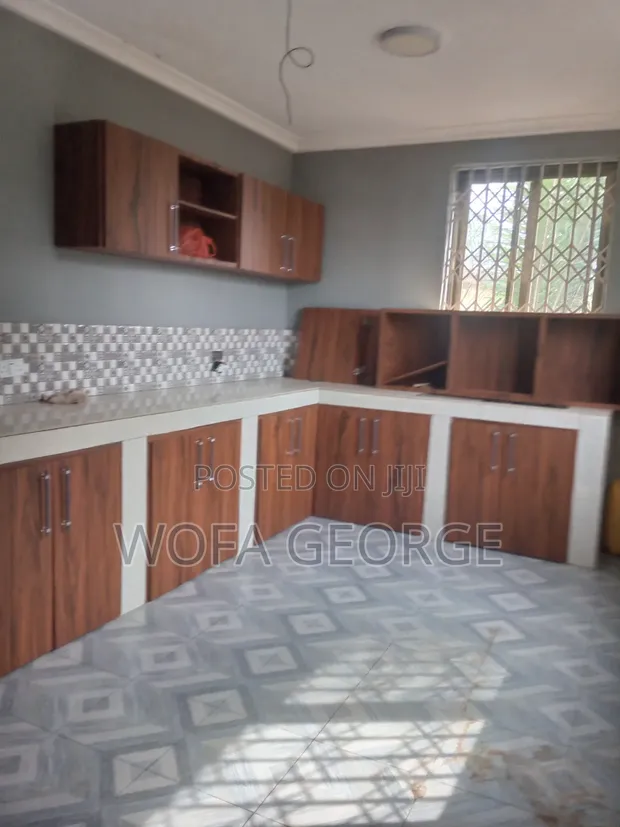 3 Bedroom Apartment for Rent in Godlink, Abokobi - 1