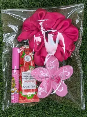 Scrunchie & Accessory Deal by Dina
