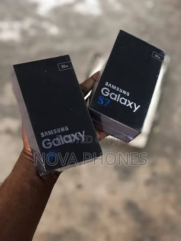 New Samsung Galaxy S7 32GB - 1