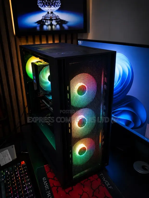 Asus ROG Strix GL12 Desktop Computer - Intel Core i7, 24GB RAM, 1TB SSD - 1