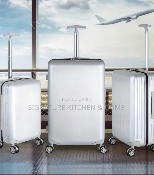 3 Piece Luggage Set - 1