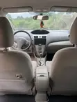 Toyota Belta 2010 - 3