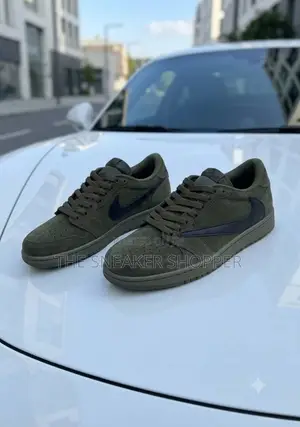 Air Jordan 1 Low OG Green