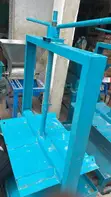 Cassava Grater Mill & Manual Screw Press - 5