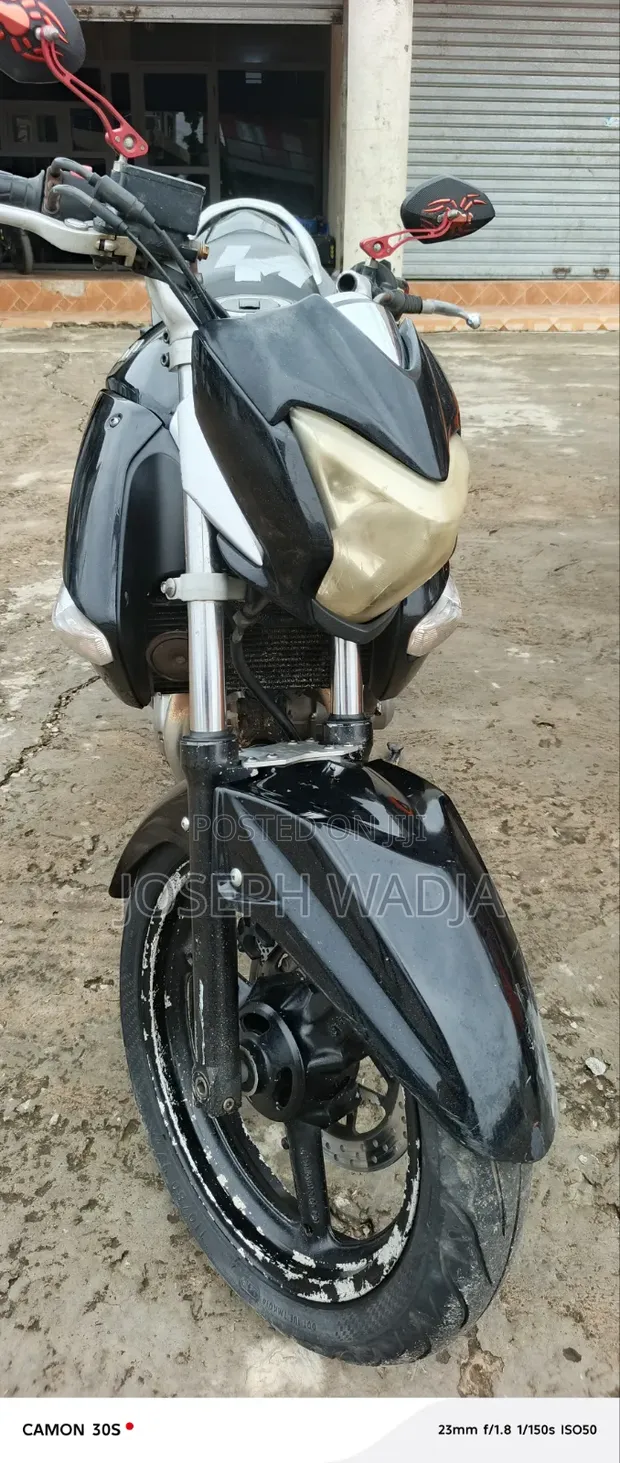 Suzuki Gixxer SF 250 2018 Black - 1