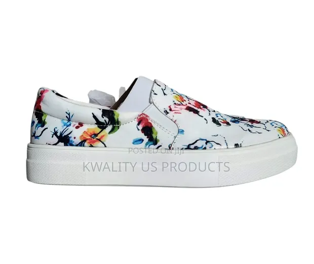 SODA Girls Floral Slip-on Sneakers - Size 37 - 1