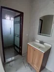 7 Bedroom Duplex for Rent in Kwabenya, Bernard Agency - 5