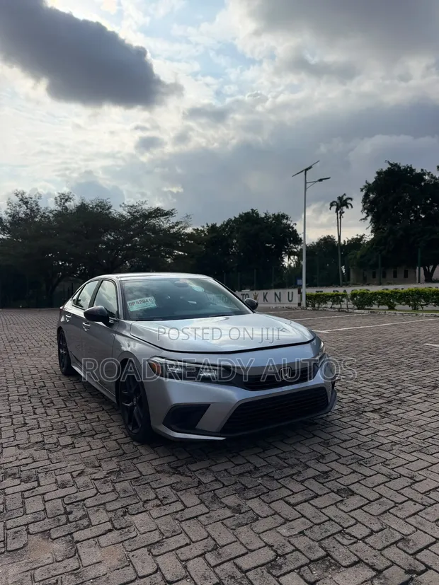 2023 Honda Civic Sports - 1