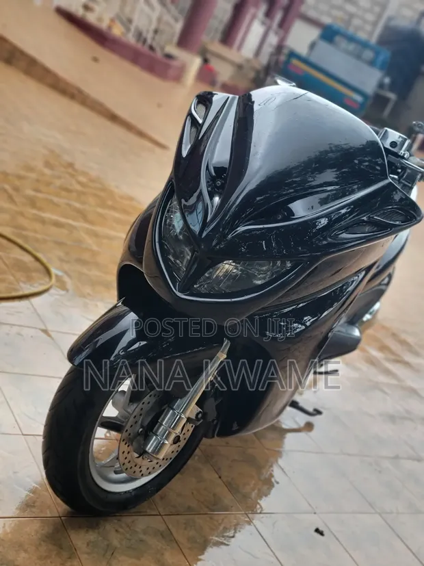Yamaha Majesty 2017 Scooter - 1