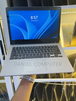 Dell Latitude 3310 2-in-1 Laptop