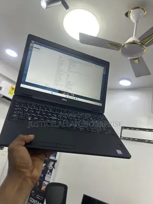 Dell Latitude 5590 Laptop - Core i5, 16GB RAM, 256GB SSD