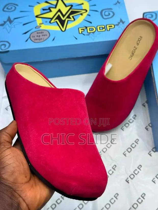 Closed Toe Mule Clogs - 1