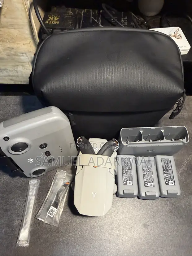 DJI Mini 2 Fly More Combo Drone - 1