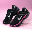 Nike Zoom Vomero 5 "Black/Pink Blast" - 1