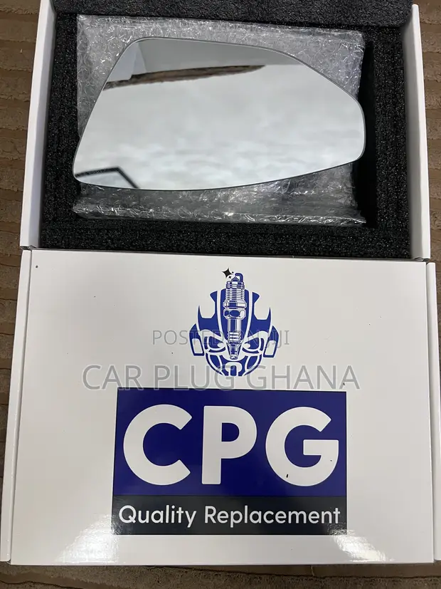 Audi A7 Side Mirror Glass (2020) - 1