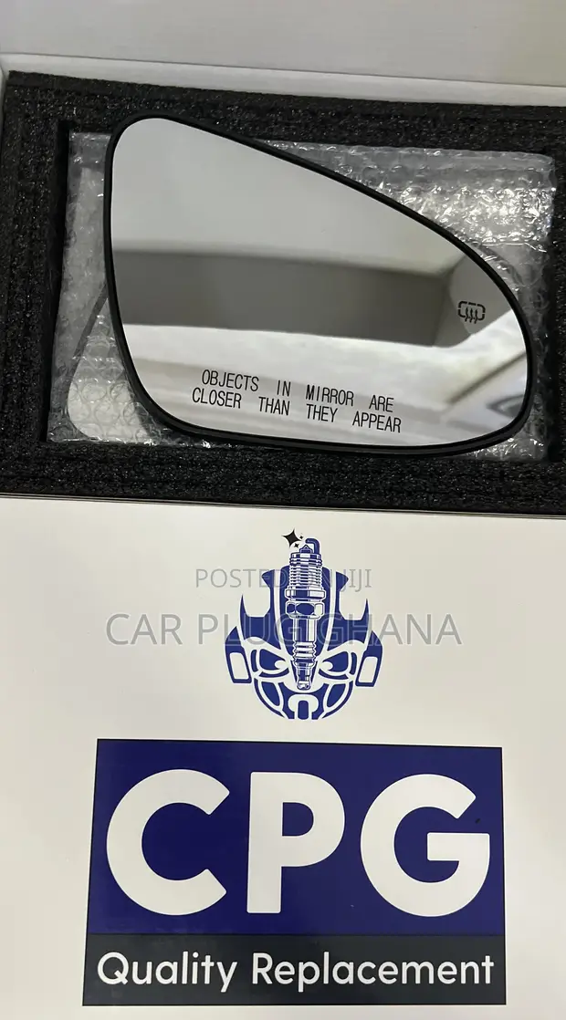 Toyota Corolla Side Mirror Glass (2014-2019) - 1