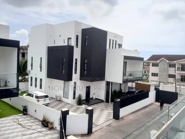 5-Bedroom Duplex for Sale in East Legon, Near A&C Mall - 1