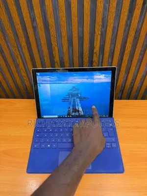 Microsoft Surface Pro 7+ Laptop - 8GB RAM, 256GB SSD, Intel Core i5