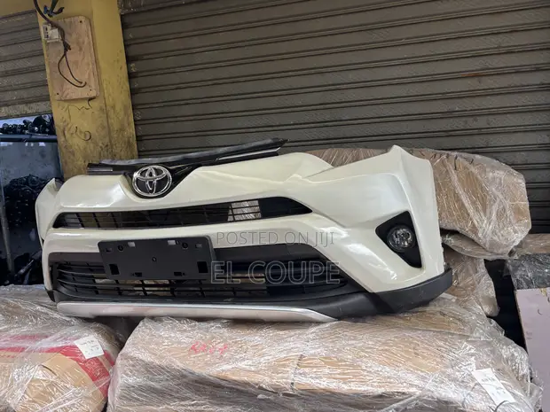 Toyota RAV4 Front Bumper (2016-2018) - 1