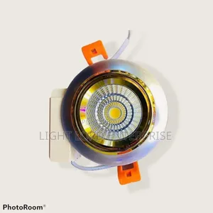 7W LED Spot Light - 2 Color Options