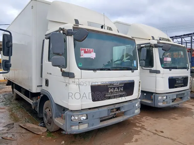 MAN TGL Garbage Truck - 1