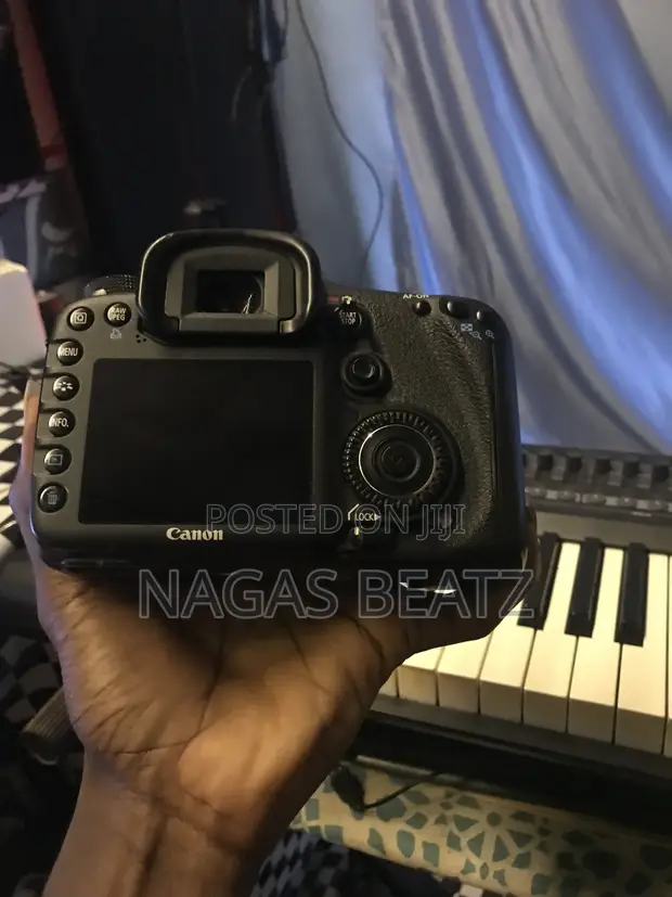 Canon 7D DSLR Camera - 1