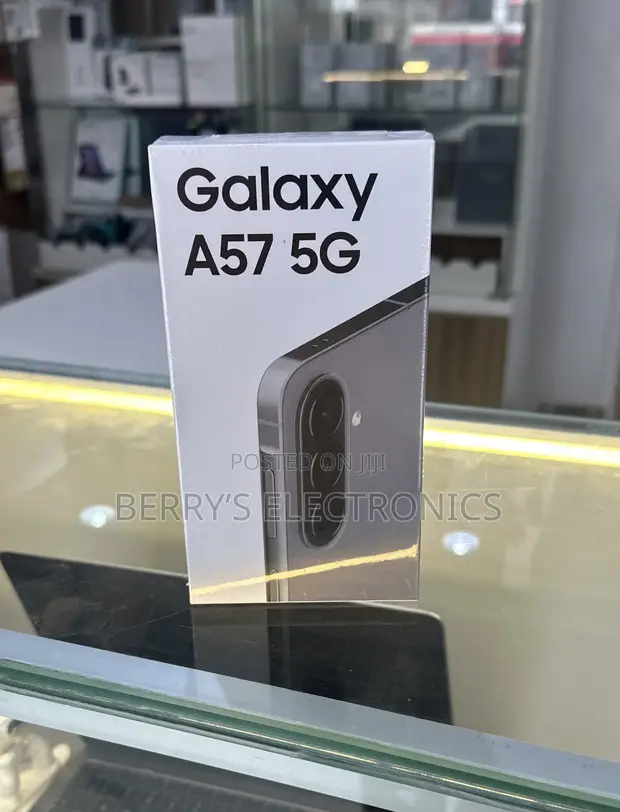 New Samsung Galaxy A57 256GB Gray - 1