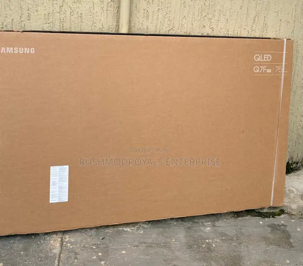 Samsung 75-Inch Q7F QLED Smart TV - 1