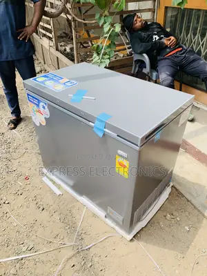 Nasco 238 L Chest Freezer - NAS-300FL
