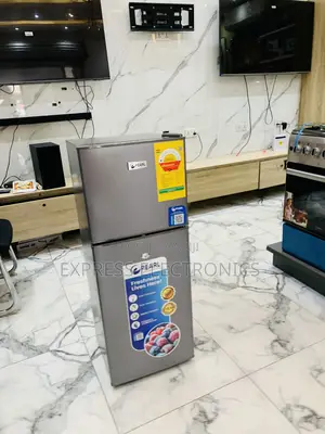 Pearl PF-216TBG-5E 136L Double-Door Refrigerator