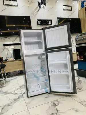 Pearl PF-216TBG-5E 136L Double-Door Top-Freezer Fridge