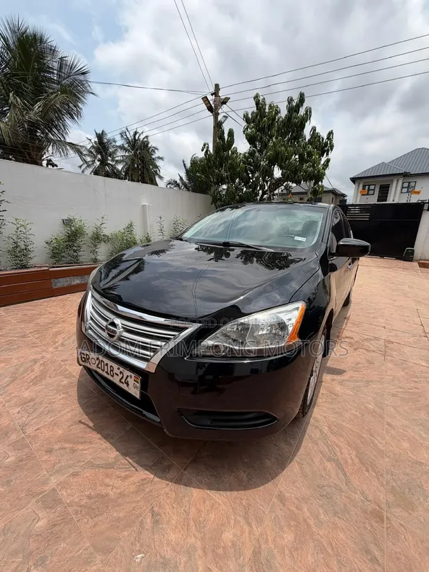 Nissan Sentra 2014 Black - 1