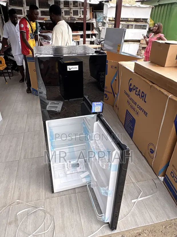 New Pearl PF216TBG Top Mount Freezer Fridge (Mirror Black) - 1