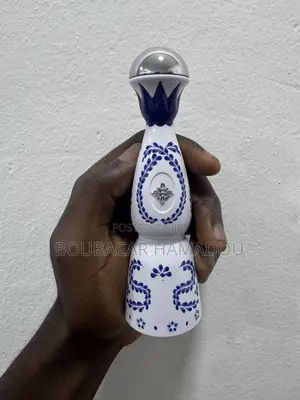 Humo Azul 24000 Puffs Rechargeable Disposable Vape - Grape Ice