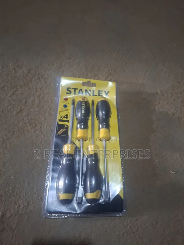 Stanley 4-Piece Screwdriver Set - 1