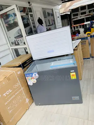 Brand New Nasco NAS-300FL Single-Door Chest Freezer