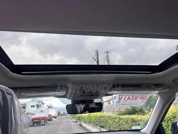 Toyota Highlander 2022 Black - 1