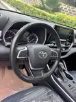 Toyota Highlander 2022 Black - 4