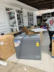 Secure 251L Nasco NAS-300FL Single-Door Chest Freezer - 1