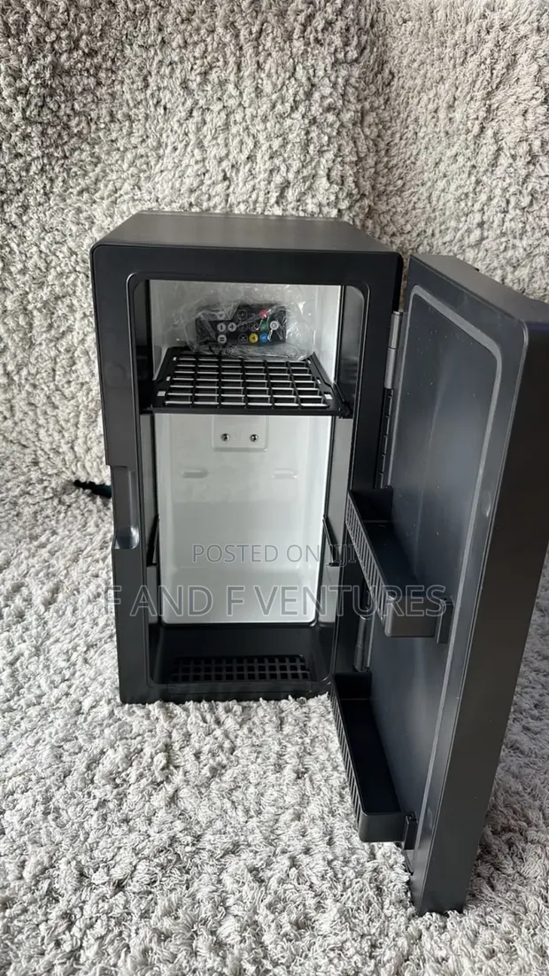 Portable Refrigerator - UK Spec - 1