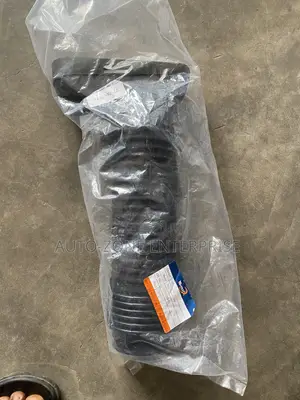 Mercedes-Benz C250 (W204) Air Cleaner Hose